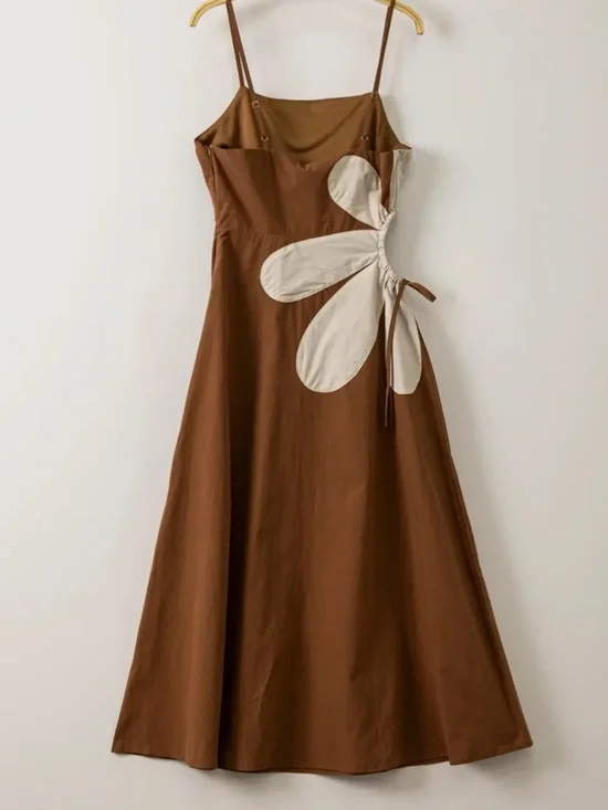 Floral Cutout Midi Dress - Picture 16 of 16